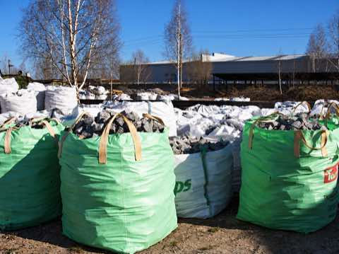 Бруківка колота в біг-бегах